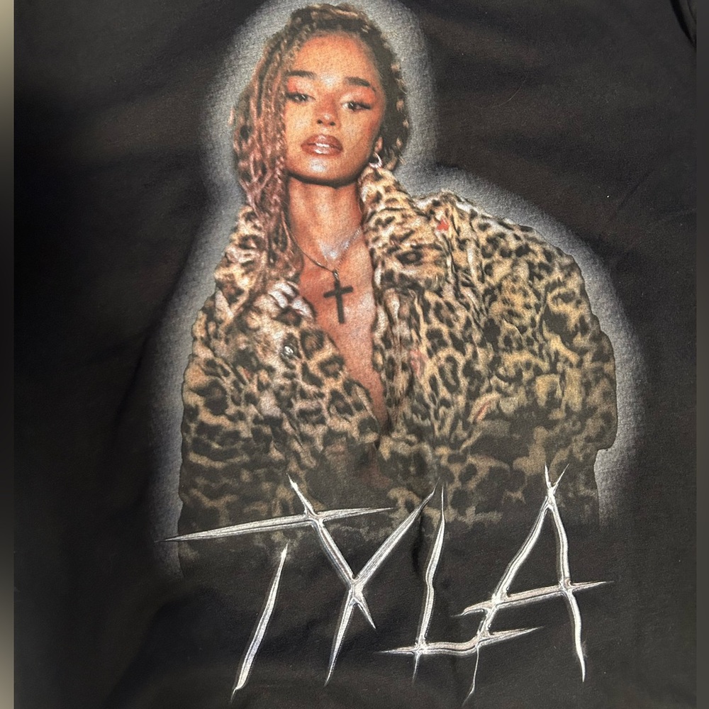 TYLA BLACK TOP - Picture 2 of 2